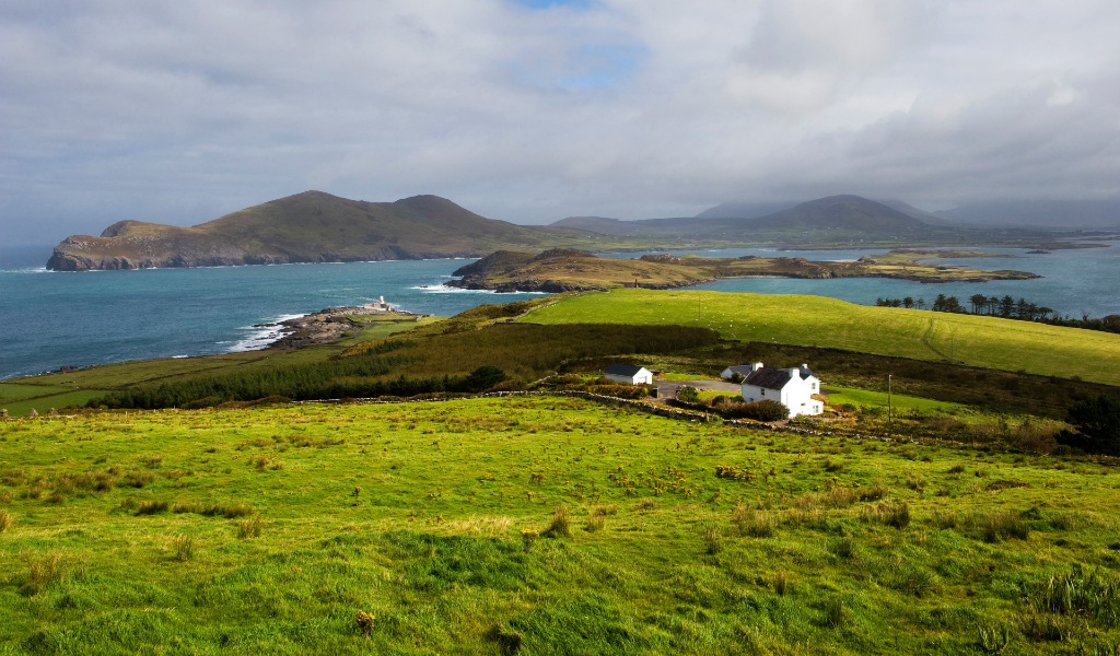 Driving the Ring of Kerry in Ireland