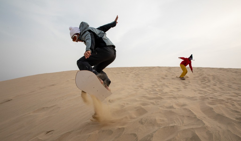 Qatar sandboarding | Adventure sport activities