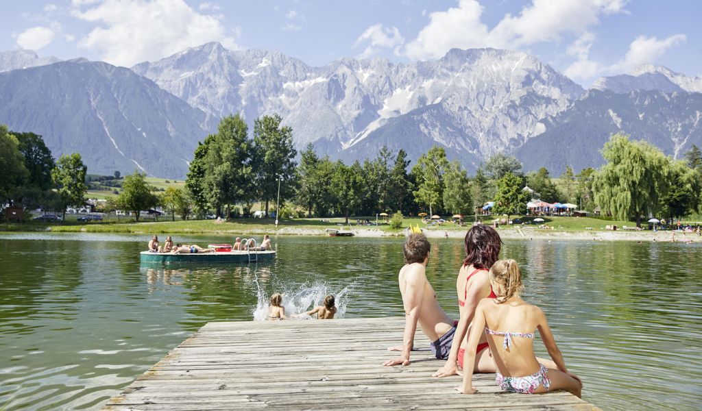 Lake swimming in Innsbruck (Images: © Innsbruck Tourismus/Christian Vorhofer)