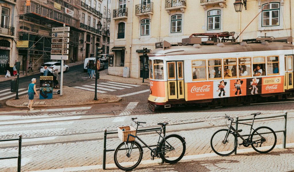 Cycling in Lisbon (Visit Lisbon)