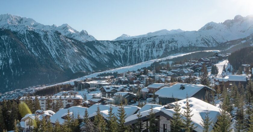 Les 3 Vallées: a winter sports travel guide 