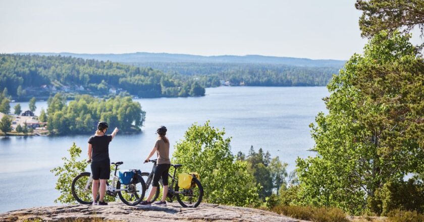 Cycling adventures in Sweden: the Lelångenleden trail