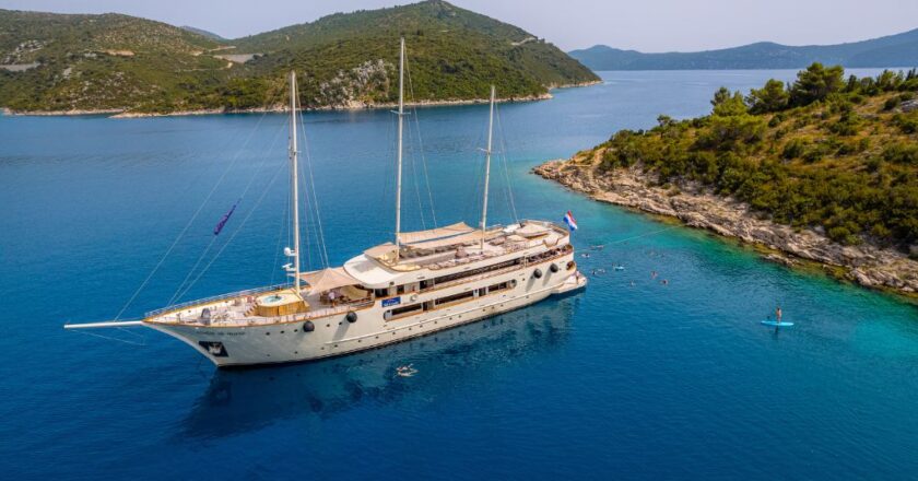 Sail Croatia adds new 2025 ‘hike cruise’ luxury and national park options